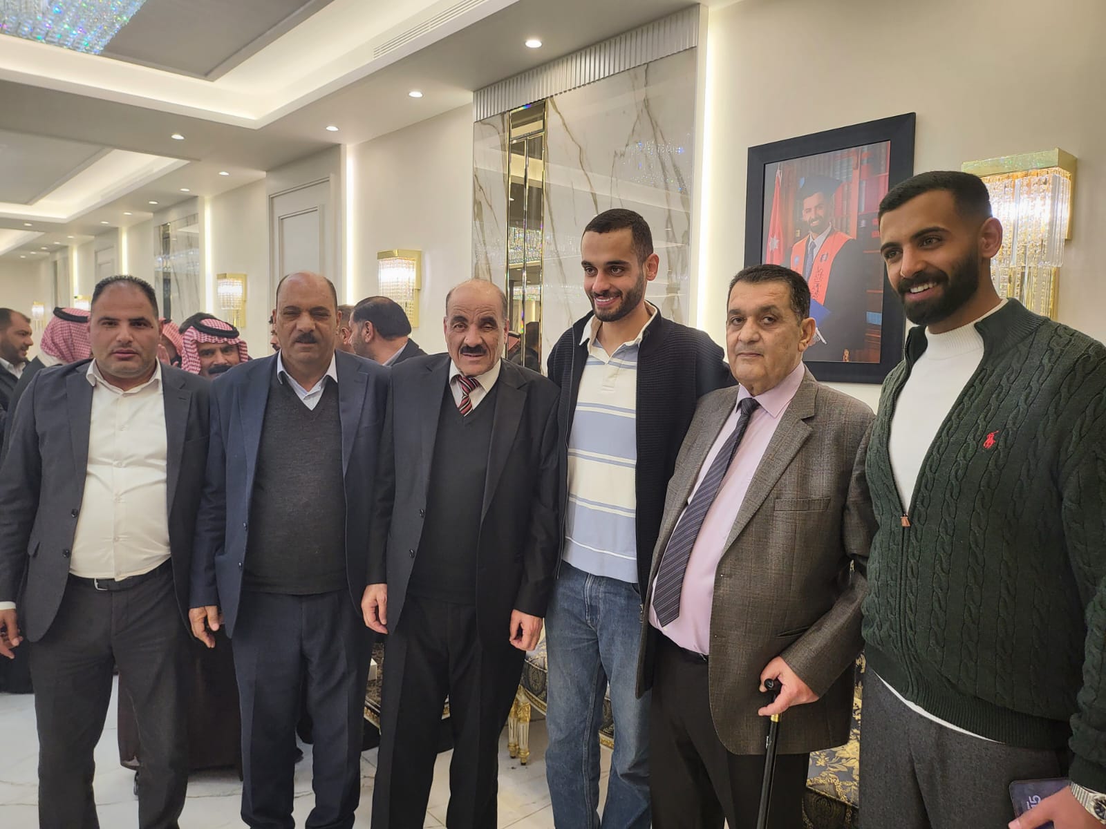 مأدبة إفطار كبرى احتفاءً بتخرج ابناء مروان الركيبات في ديوانه بدابوق