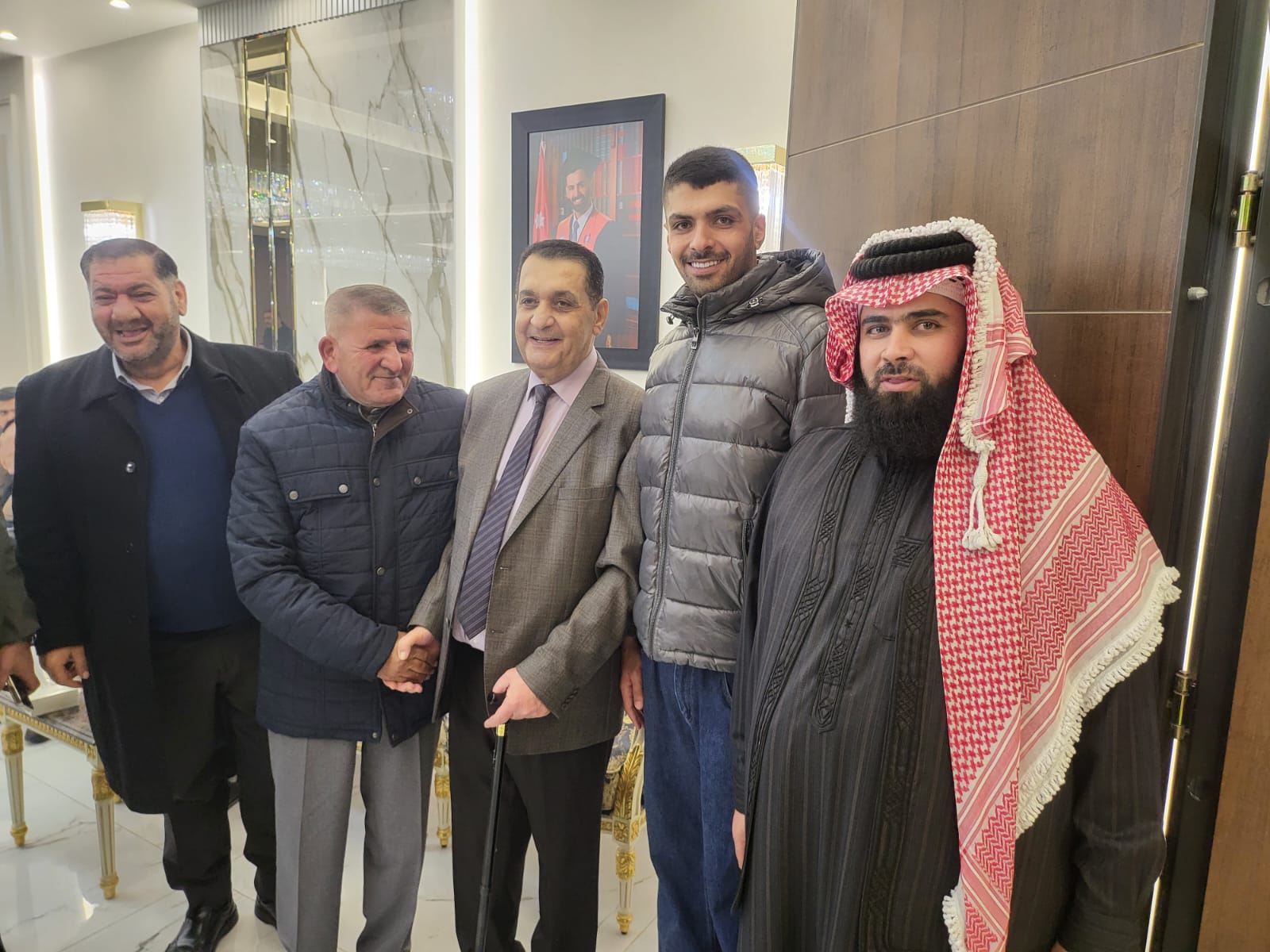 مأدبة إفطار كبرى احتفاءً بتخرج ابناء مروان الركيبات في ديوانه بدابوق