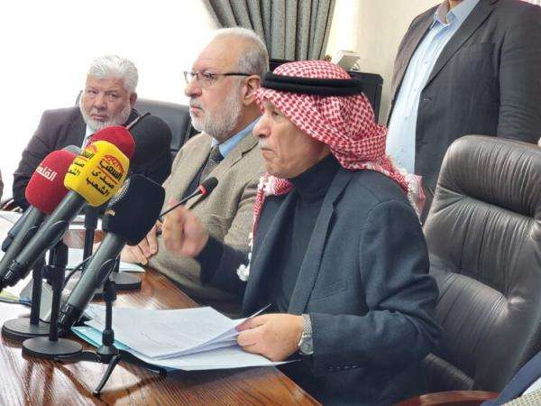 صورة حول : نواب جبهة العمل الإسلامي ينسحبون من جلسة النواب نواب جبهة العمل الإسلامي ينسحبون من جلسة النواب