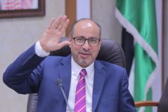 السليحات يؤكد رفض أي تعامل مع الاحتلال