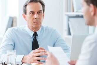 خبير توظيف: "الكذب الأبيض" مقبول أحيانًا في مقابلات العمل