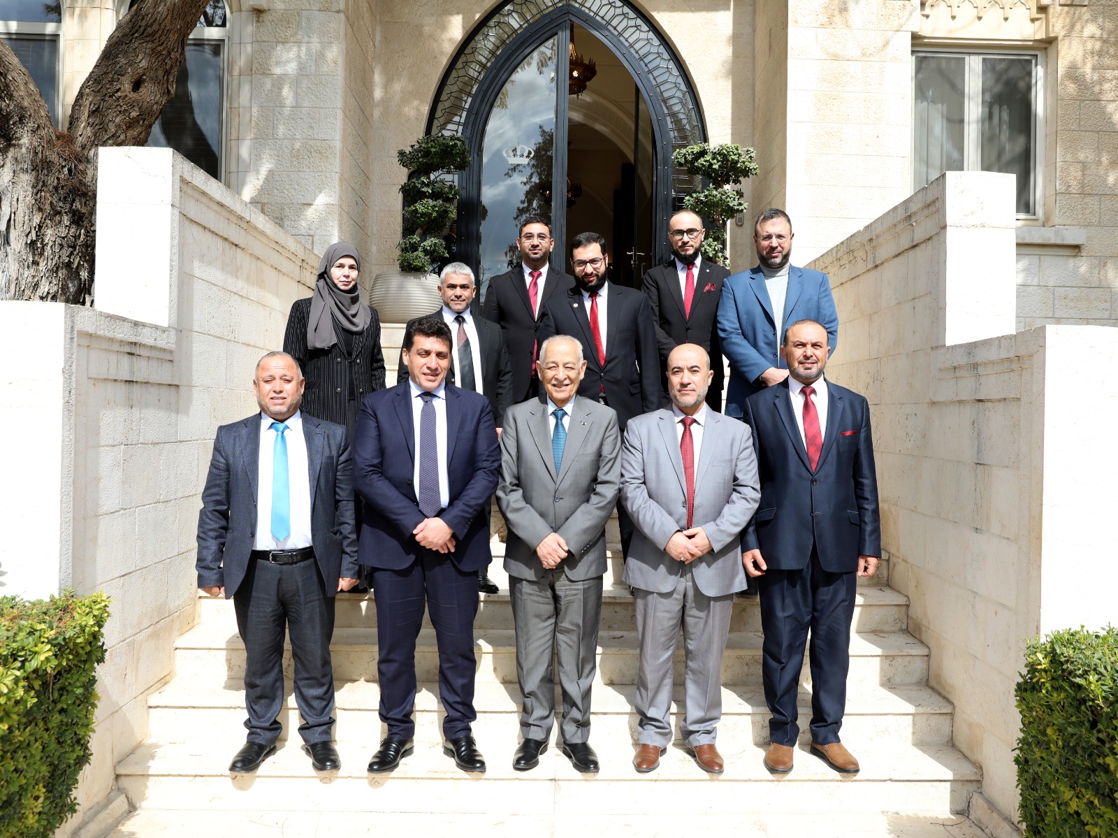 العيسوي: الأردن بقيادة الملك.. حضور فاعل وصوت متوازن في محيط مضطرب