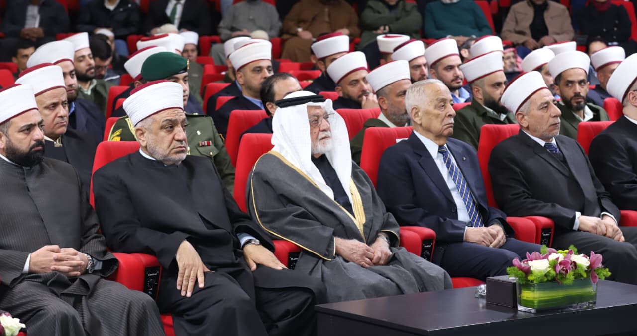 مندوباً عن الملك...الأمير علي بن نايف يرعى المجلس العلمي الهاشمي