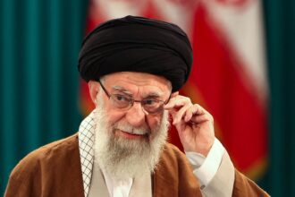 جيش الاحتلال يدمر مخبأ الخامنئي 