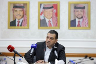 فلسطين النيابية: الاحتلال يتحمل تداعيات إغلاق المسجد الأقصى وسنقود حراك برلماني