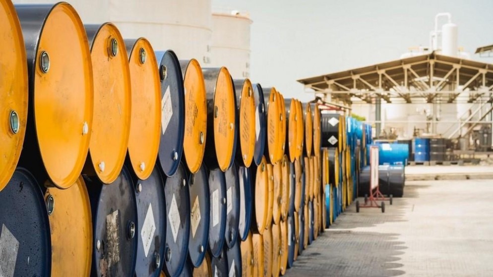 اضطرابات الشرق الأوسط تضغط على إمدادات زيت الوقود في آسيا