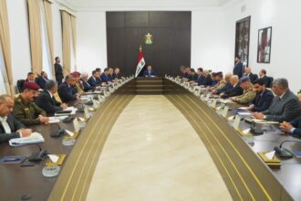 رئيس الحكومة العراقي يؤكد حصر قرار الأمن بيد الدولة ومنع زجّ البلاد في الصراعات