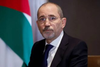 عاجل | الصفدي: الأردن يعمل بتنسيق مباشر مع الدول العربية