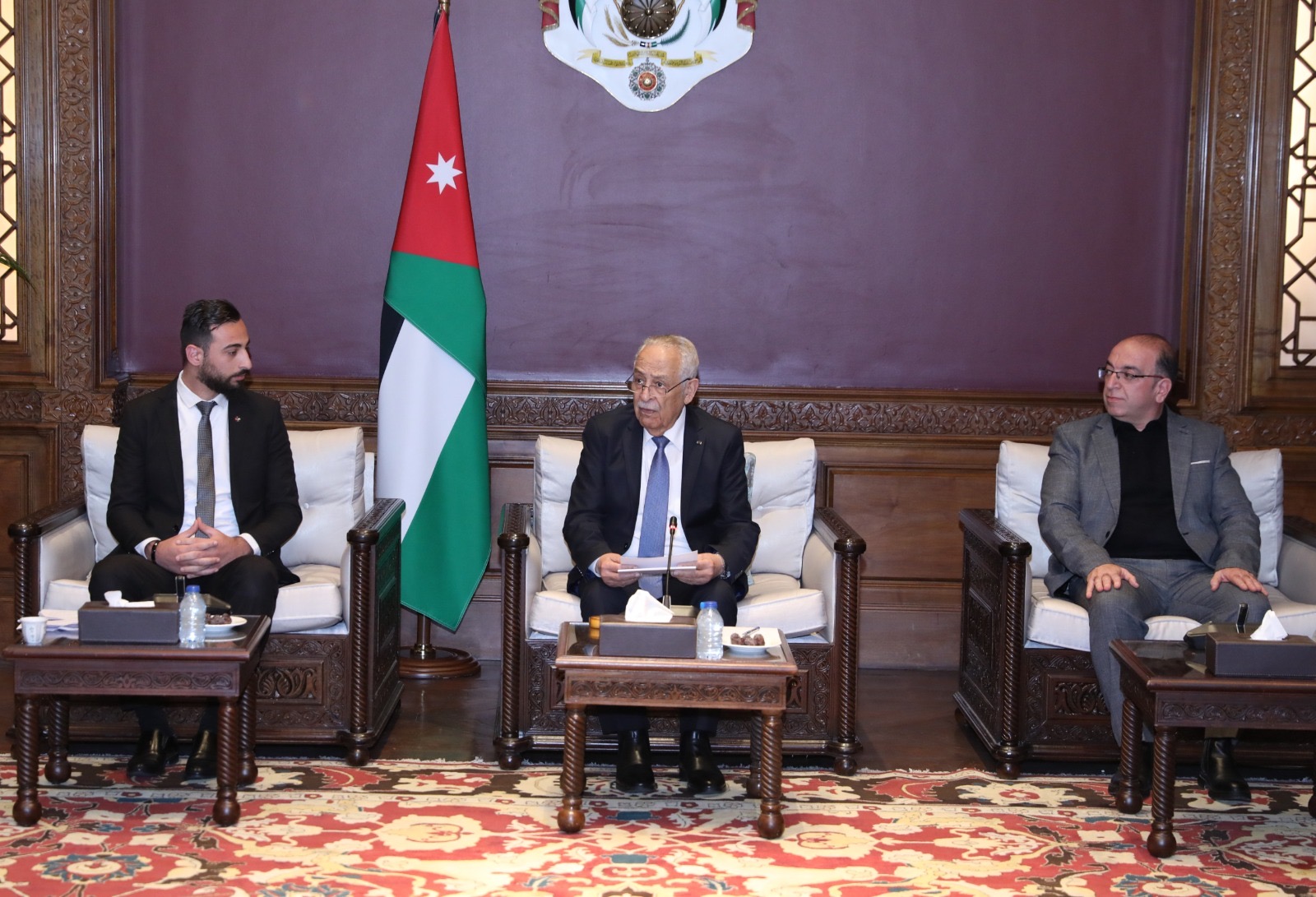 صورة حول : *العيسوي: الملك يقود الأردن بثبات في مواجهة التحديات ويرسخ نهجاً سيادياً يحمي الاستقرار ويعزز مسبرة التحديث الشامل* *العيسوي: الملك يقود الأردن بثبات في مواجهة التحديات ويرسخ نهجاً سيادياً يحمي الاستقرار ويعزز مسبرة التحديث الشامل*