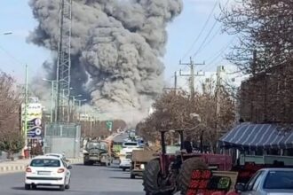 تصعيد عسكري في إيران وإطلاق صواريخ على تل أبيب