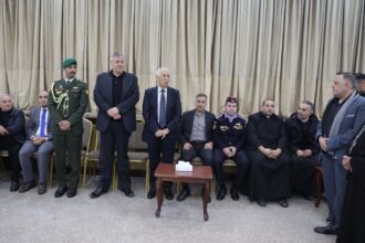 *مندوبا عن الملك وولي العهد.. العيسوي يعزي عشيرة السميرات*