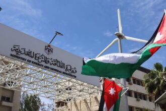 الخرابشة: الأردن يعتمد خطط الطوارئ بعد انقطاع الغاز من المتوسط