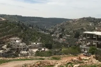 إصابات بسقوط صاروخ غربي القدس