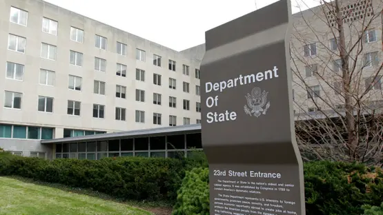 الولايات المتحدة تُنجز 12 رحلة لإجلاء رعاياها من الشرق الأوسط