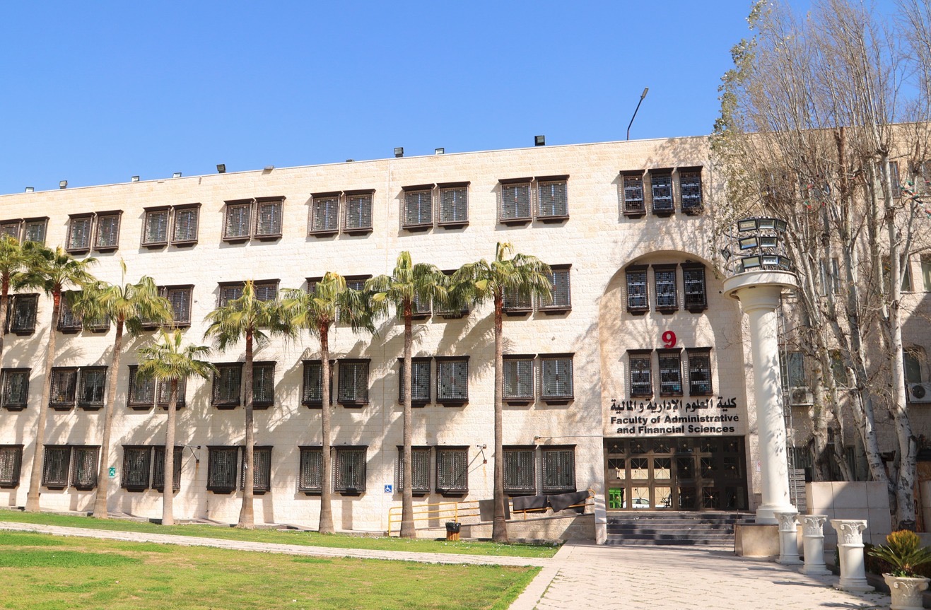 صورة حول : كلية العلوم الإدارية بجامعة البترا تنال أعلى تصنيفات هيئة الاعتماد الدولية "آسيك" كلية العلوم الإدارية بجامعة البترا تنال أعلى تصنيفات هيئة الاعتماد الدولية "آسيك"