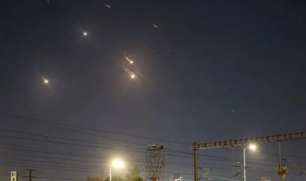 فصائل عراقية تهدد المصالح الأميركية