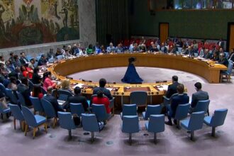 أعضاء مجلس الأمن يحذرون من تصعيد الشرق الأوسط ويطالبون بوقف الهجمات