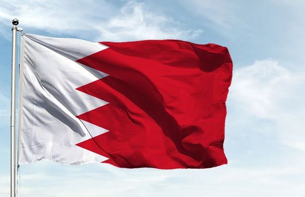 صورة حول : البحرين تُسقط 45 صاروخاً و9 مسيرات إيرانية في هجوم واسع البحرين تُسقط 45 صاروخاً و9 مسيرات إيرانية في هجوم واسع