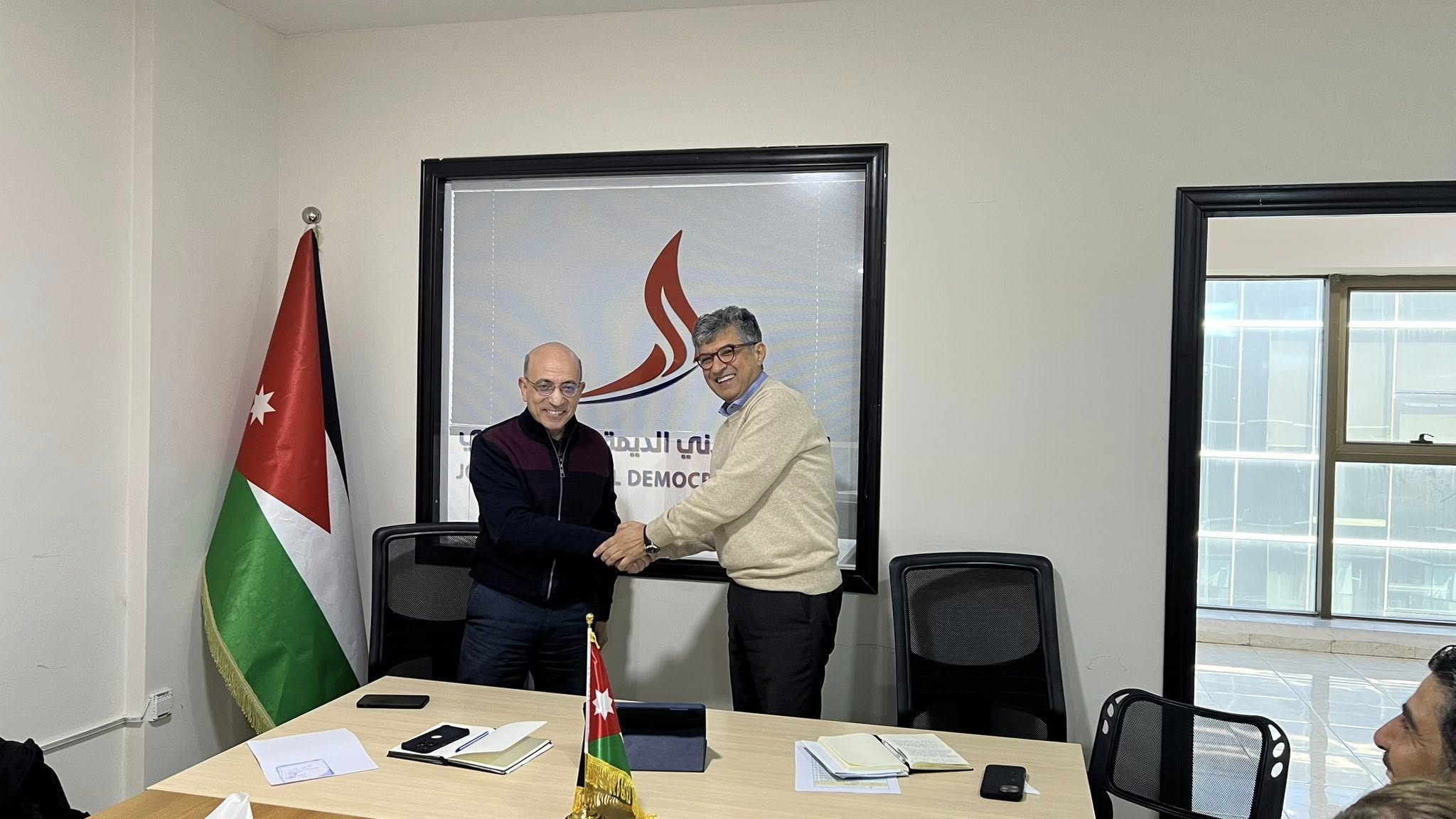 صورة حول : أبو نجمة أميناً عاماً للحزب المدني الديمقراطي أبو نجمة أميناً عاماً للحزب المدني الديمقراطي