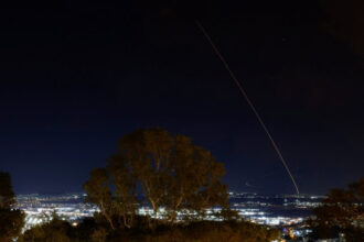 عاجل| انفجارات عنيفة تهز القدس المحتلة إثر قصف إيراني