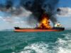 هجوم بزورق مسيّر يستهدف ناقلة نفط قبالة سواحل مسقط ومقتل شخص