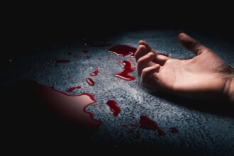 عاجل| الرصيفة: قتل ابنه الحدث وتوارى عن الأنظار