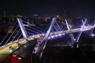 إغلاق جزئي لجسر عبدون الليلة لتنفيذ أعمال إنارة تجميلية