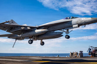 ترامب: الحرب على إيران فرصة أخيرة لمنع البرنامج النووي