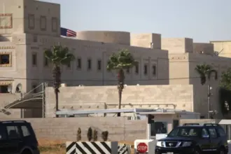 عاجل| إخلاء مؤقت لمبنى السفارة الأمريكية في عمان كإجراء احترازي