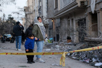 الولايات المتحدة تستهدف أكثر من 1250 موقعا في إيران خلال أول 48 ساعة من الحرب