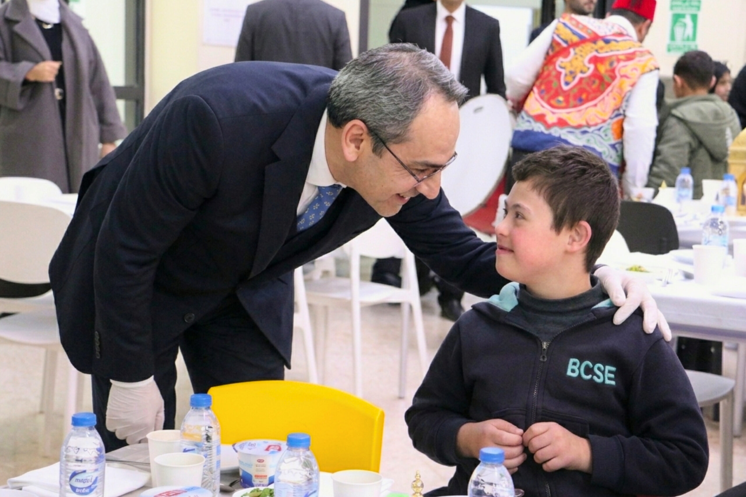 فندق إنتركونتيننتال الأردن والبنك العربي الإسلامي الدولي ينظمان إفطاراً خيرياً لأطفال مركز البنيات للتعليم الخاص