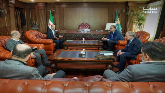 صورة حول : سوريا: عودة حركة المناقلة في المنافذ الحدودية إلى وتيرتها الطبيعية سوريا: عودة حركة المناقلة في المنافذ الحدودية إلى وتيرتها الطبيعية