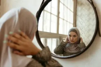 كيف يتغير وجهك خلال رمضان؟ علامات جسمك الفسيولوجية تظهر في المرآة