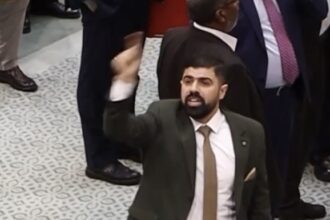 الربيحات: تصرف رئيس المجلس لمنع إحراج بعض النواب أمام قواعدهم