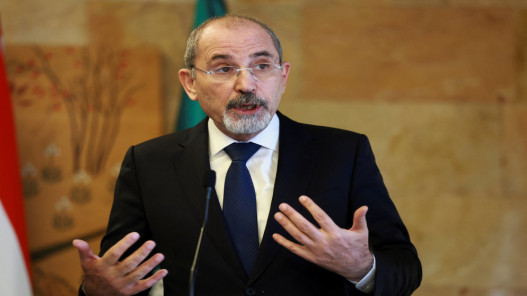 الصفدي يبحث مع أستراليا وسريلانكا والصليب الأحمر تداعيات التصعيد الإقليمي