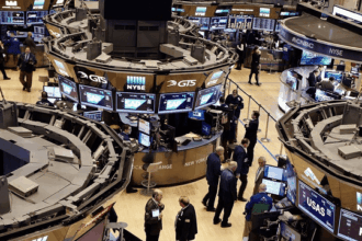 مكاسب للأسواق الناشئة رغم التوترات الجيوسياسية وتراجع الدولار