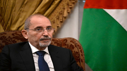 الصفدي ونظيره الجيبوتي يبحثان تداعيات التصعيد في المنطقة