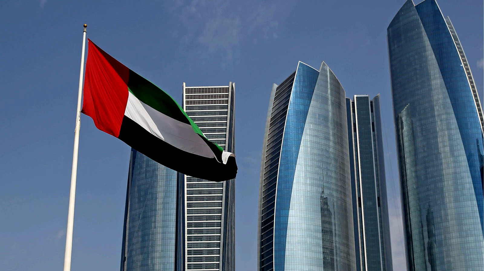 وزارة الدفاع الإماراتية: اعتراض وتدمير معظم الصواريخ والطائرات الإيرانية المسيرة