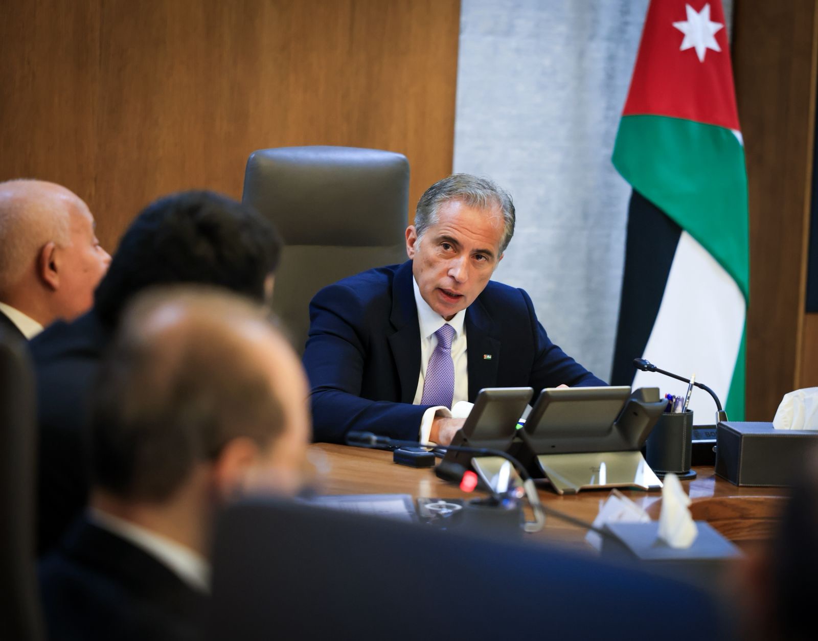 حسان يلتقي ممثلي شركات الملاحة الدولية