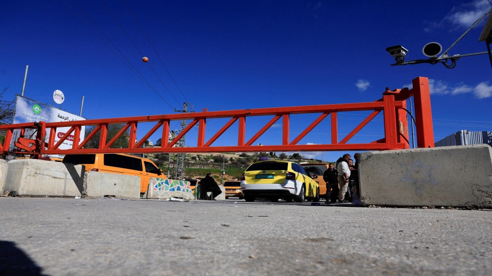 صورة حول : الاحتلال الإسرائيلي يستغل التوتر الإقليمي: تصعيد شامل ضد الفلسطينيين في الضفة وغزة الاحتلال الإسرائيلي يستغل التوتر الإقليمي: تصعيد شامل ضد الفلسطينيين في الضفة وغزة