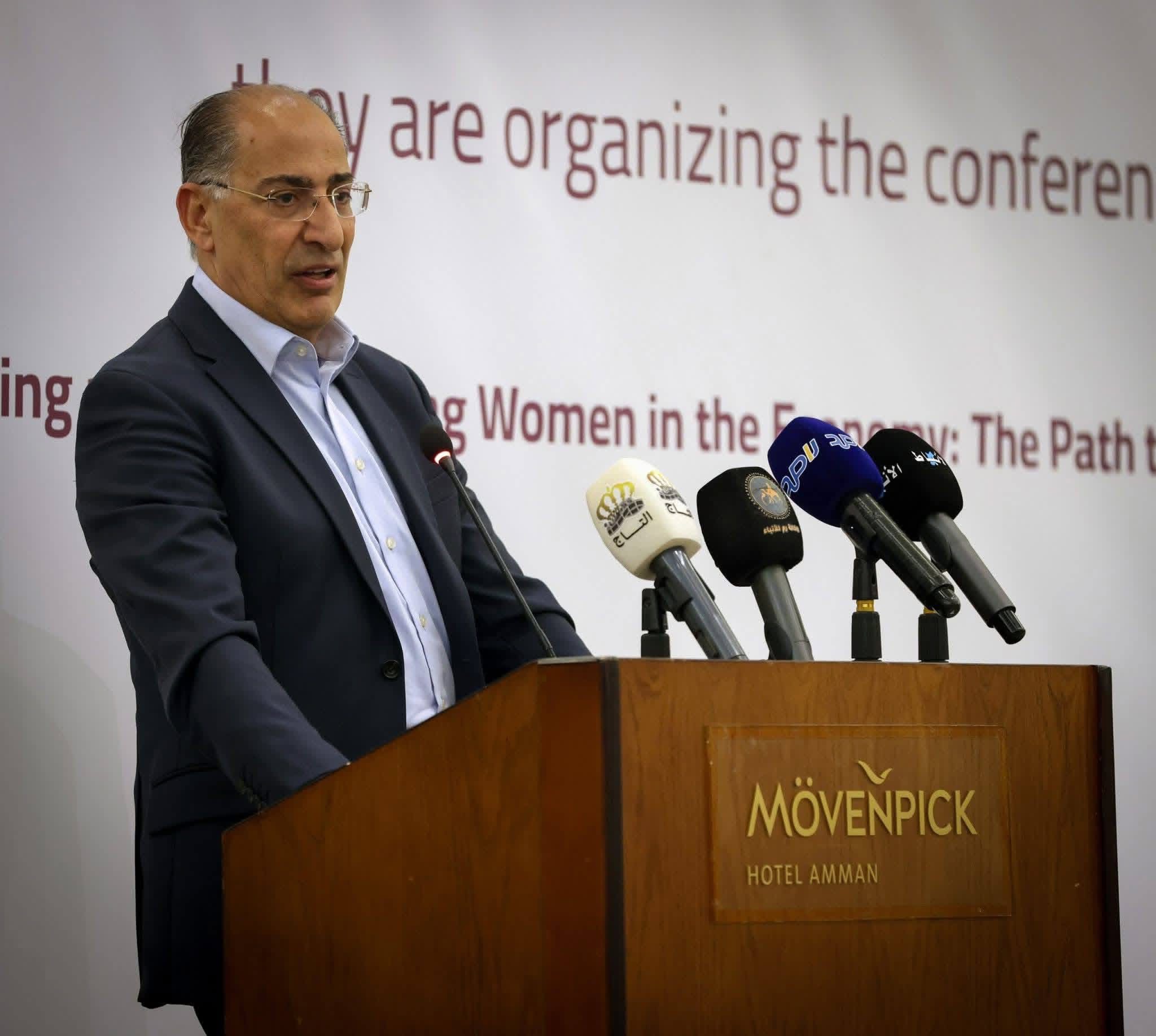 "راصد" يكرّم برلمانيات بمناسبة يوم المرأة العالمي