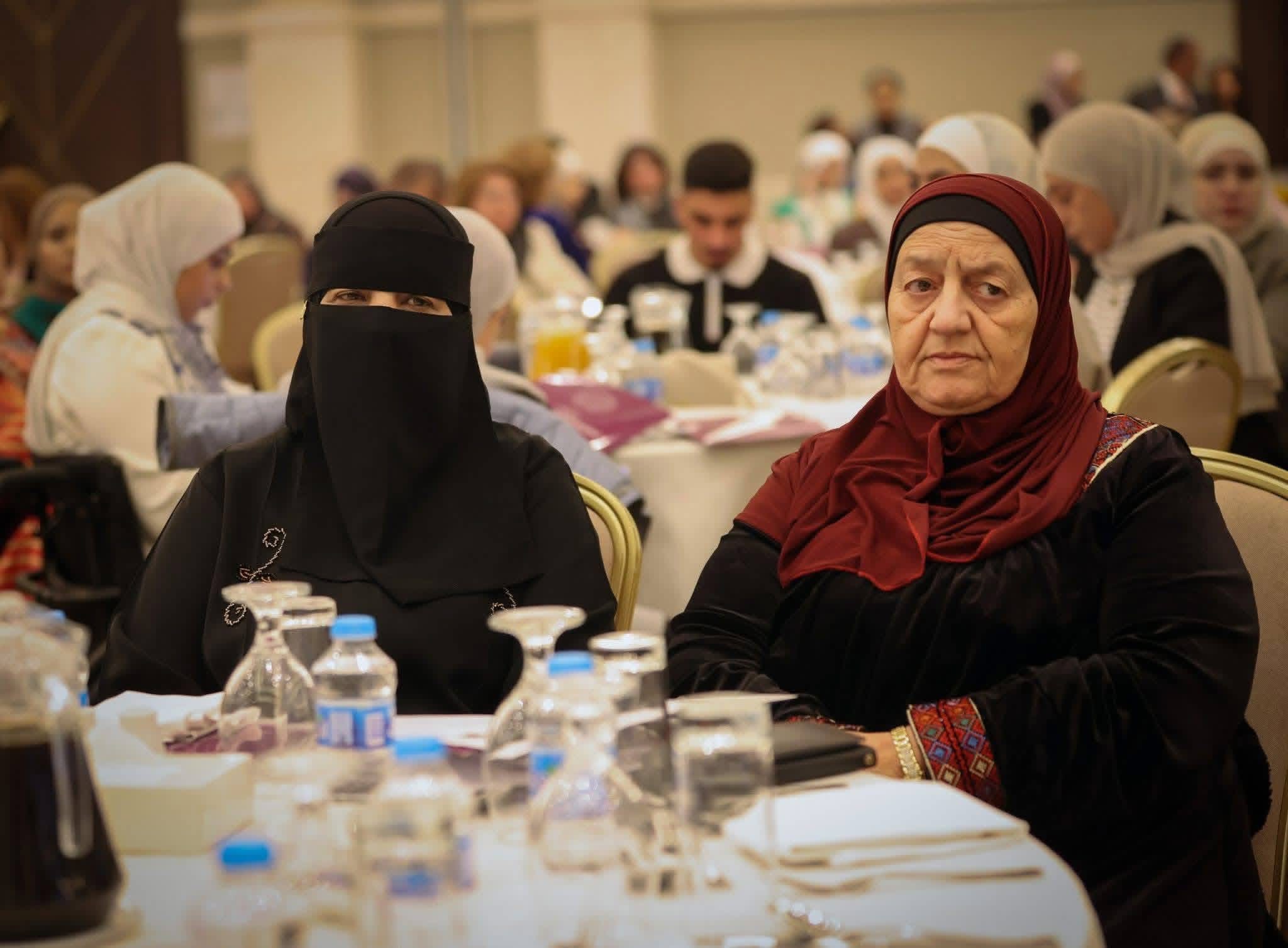 "راصد" يكرّم برلمانيات بمناسبة يوم المرأة العالمي