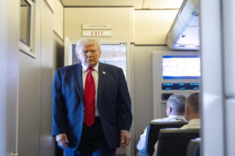 ترامب: لست مسروراً بانتخاب مجتبى خامنئي مرشداً أعلى لإيران