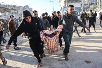 غزة تحت القصف: 7 شهداء و17 مصابًا خلال 24 ساعة