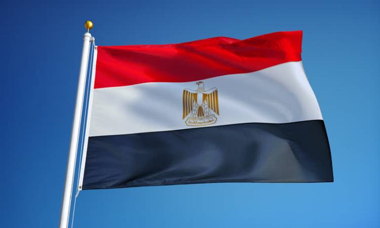 مصر تؤكد دعمها لدول الخليج وترفض الاعتداءات الإيرانية على المنطقة