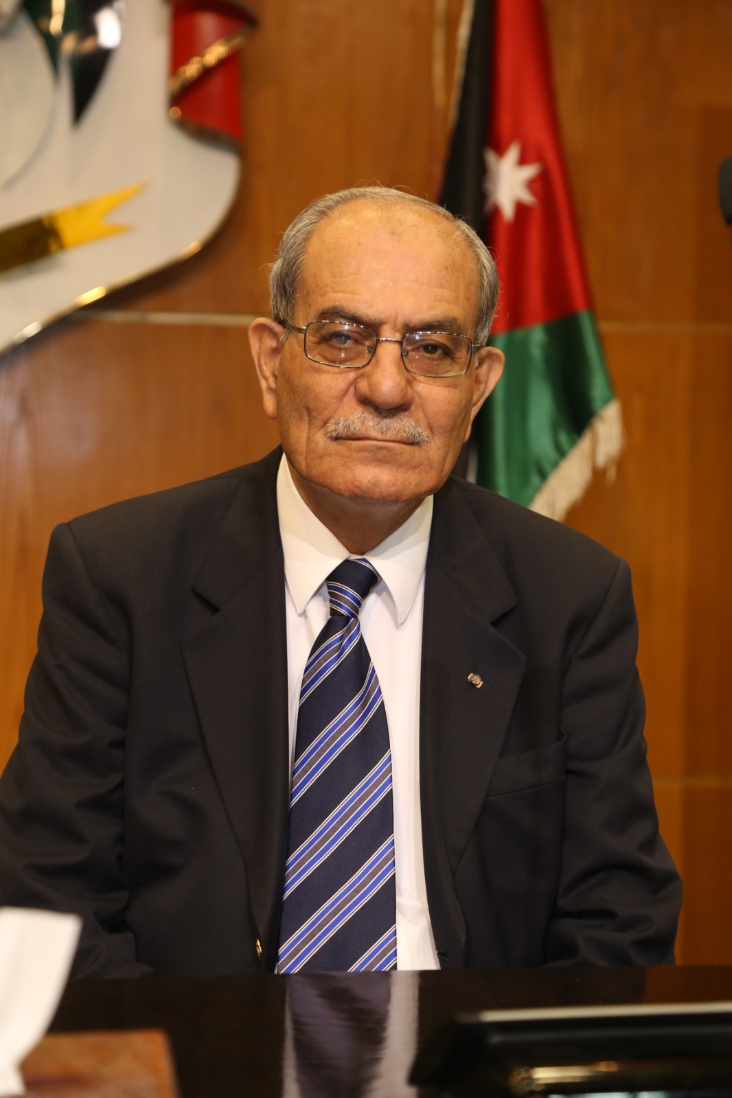 صورة حول : أمين عام اللجنة الملكية لشؤون القدس يحذر من تصعيد الاحتلال في الأقصى والبلدة القديمة أمين عام اللجنة الملكية لشؤون القدس يحذر من تصعيد الاحتلال في الأقصى والبلدة القديمة