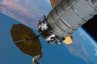 مركبة "سيغناس إكس إل" تنهى أول مهمة لها بمحطة الفضاء الدولية بعد ستة أشهر