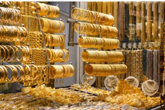 سعر غرام الذهب عيار 21 في السوق المحلية صباح الاثنين يصل إلى 101.6 دينار