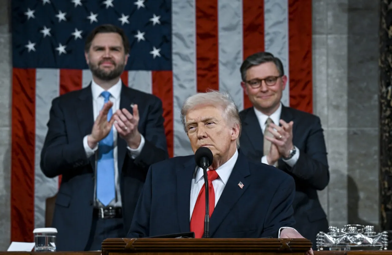 ترامب يثير الجدل بتصريحات عن “ضم كوبا”