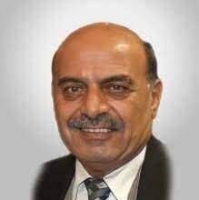 القرعان يكتب : اسوأ المسؤولين من يختبئون خلف الملك